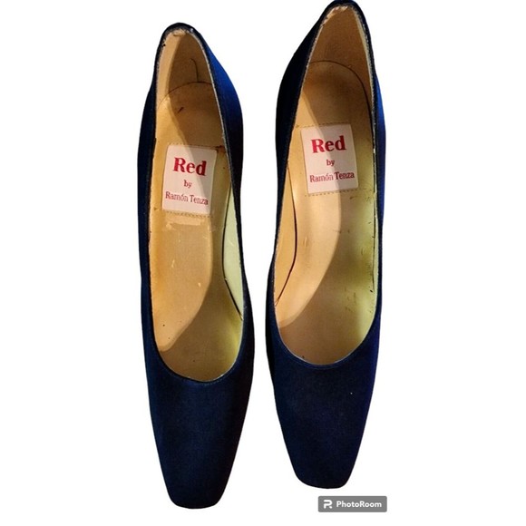 Vintage 80's Navy Pumps by Ramon Tenza RED Made in Spain Sz 8 Gold Cut Out Heel - Picture 2 of 8